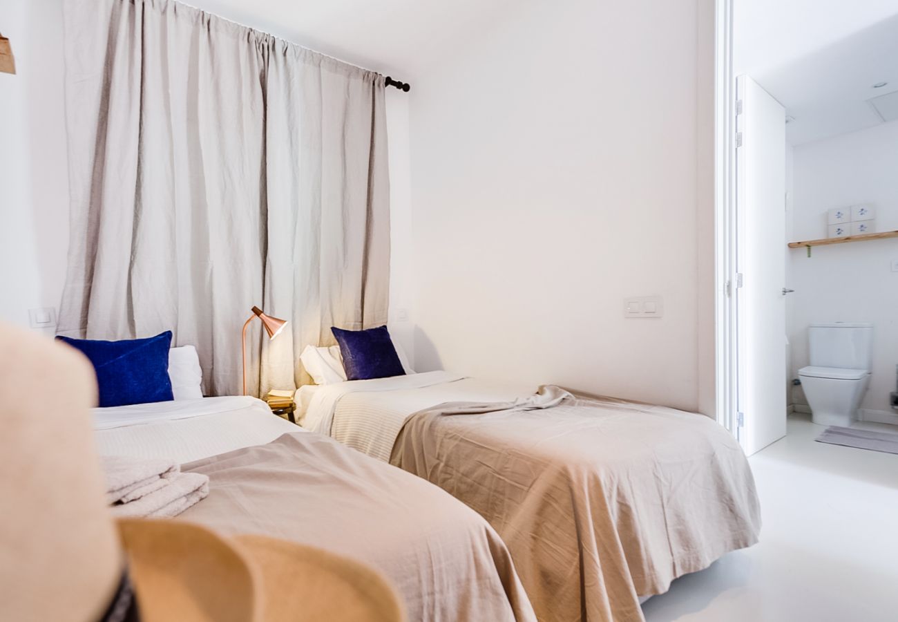 Ferienwohnung in Barcelona - CASA FLORIDA TERRACE SUITE