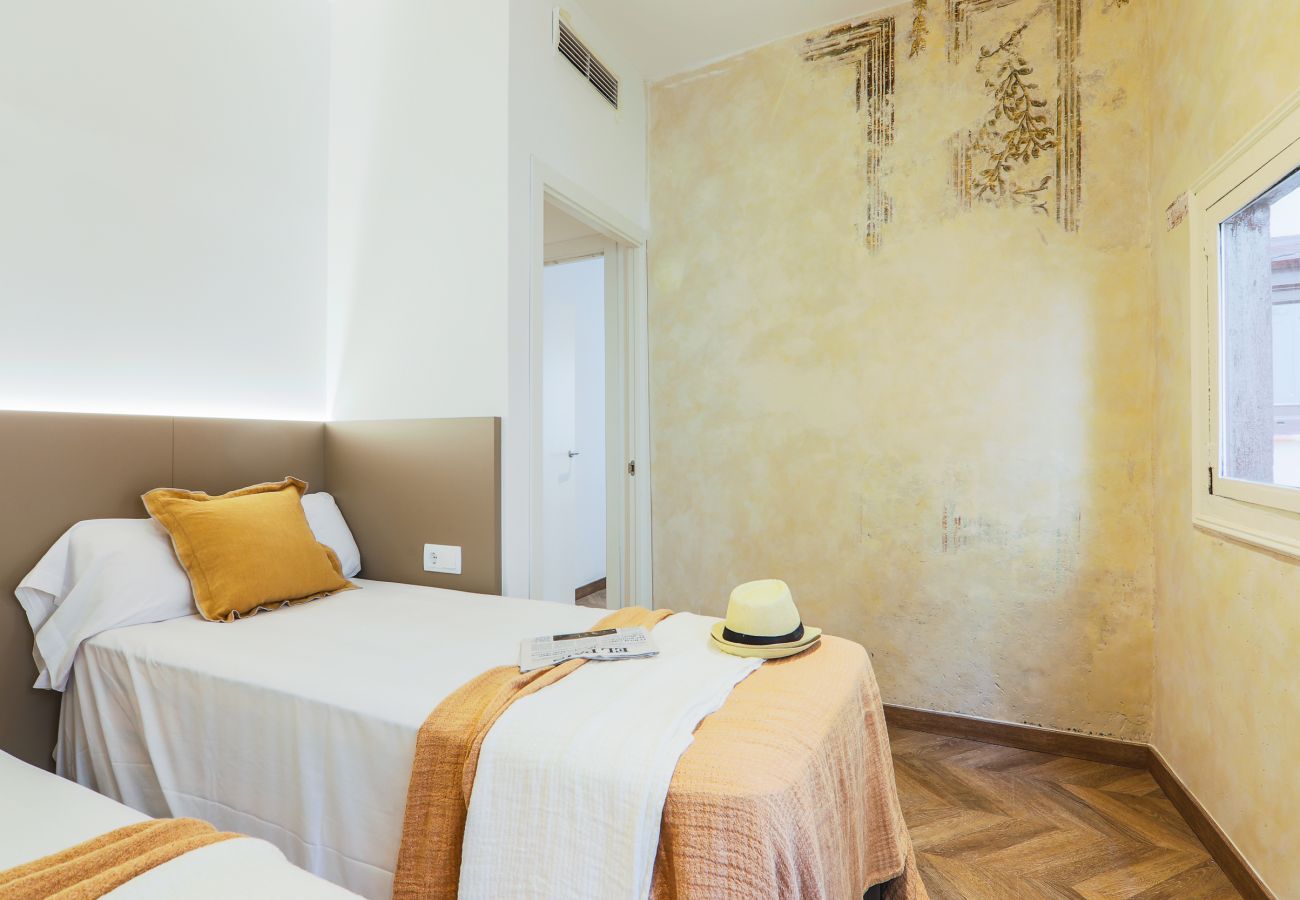 Ferienwohnung in Barcelona - TERCERO CARME 