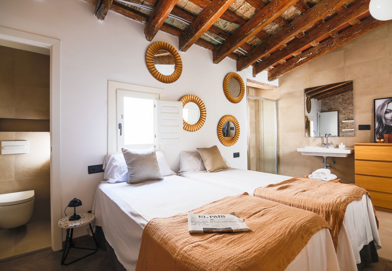 Ferienwohnung in Barcelona - ATICO CARME 