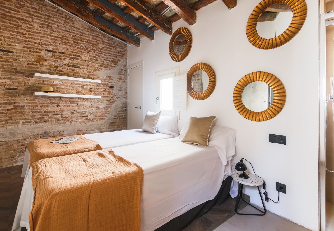 Ferienwohnung in Barcelona - ATICO CARME 