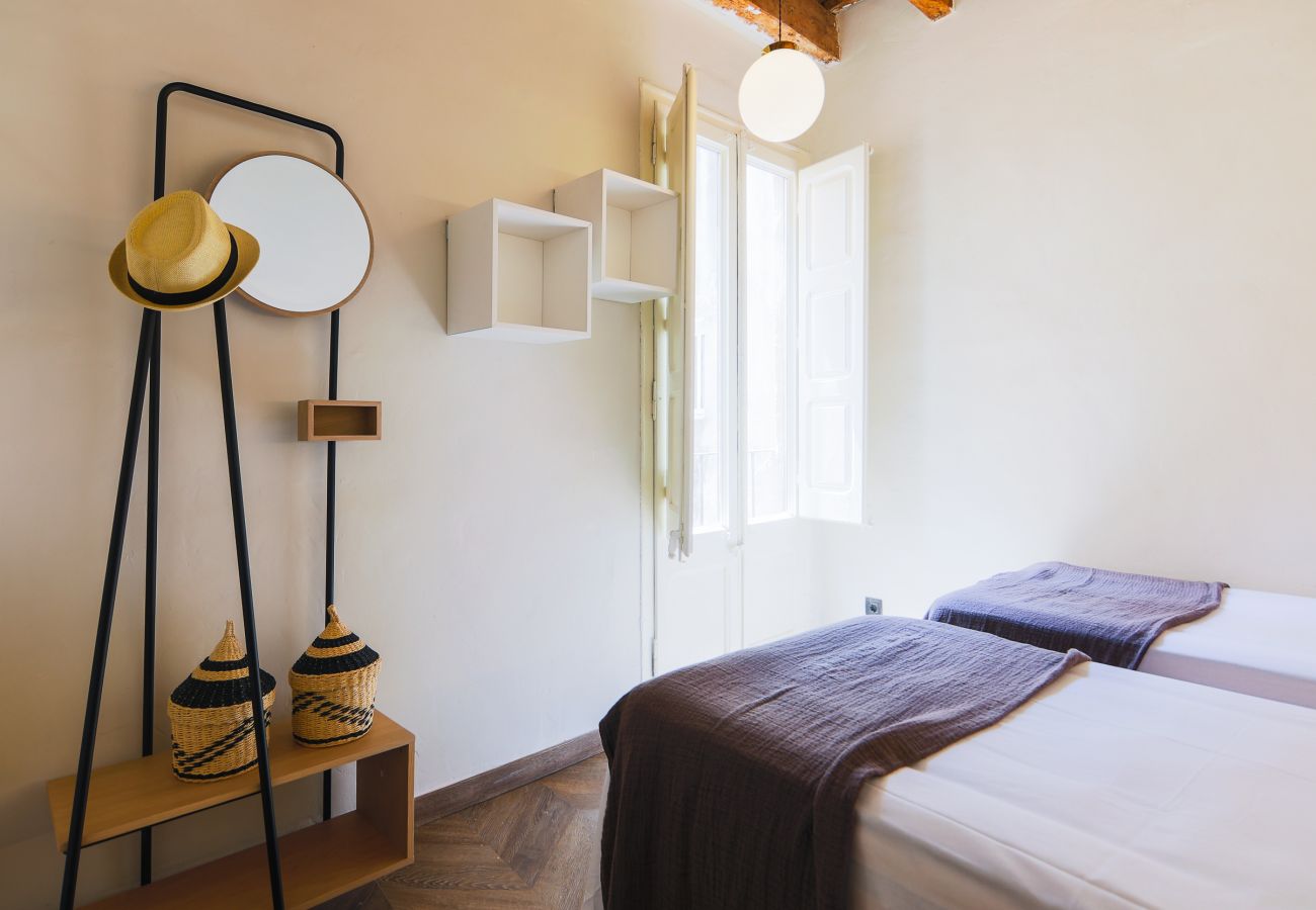 Ferienwohnung in Barcelona - ATICO CARME 