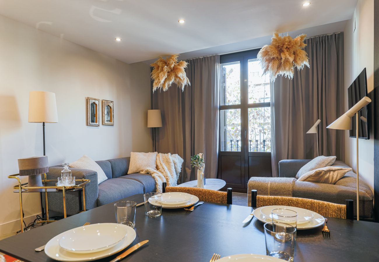 Ferienwohnung in Barcelona - CASA TAMARIT 2 BEDROOM