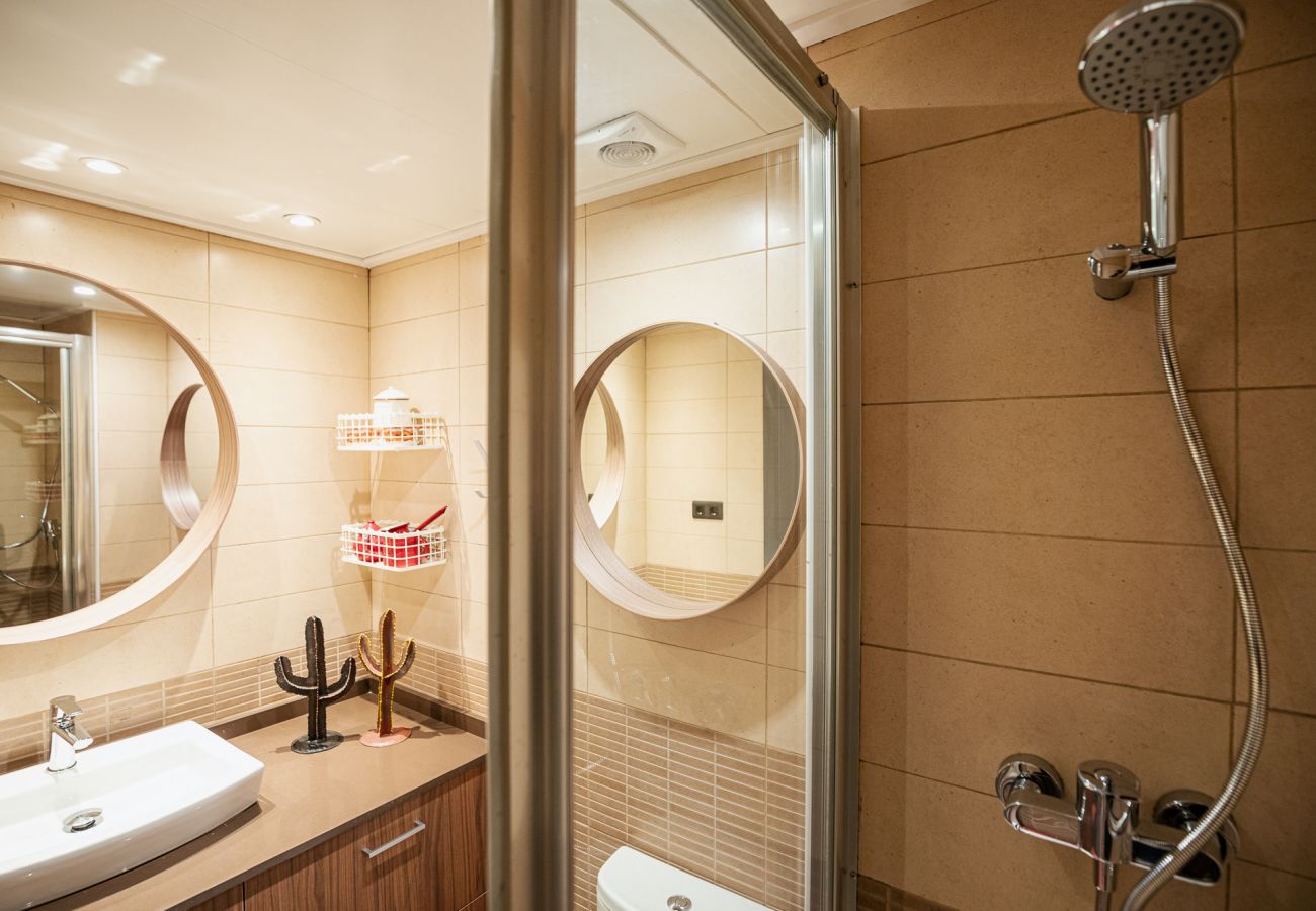 Ferienwohnung in Barcelona - CASA TAMARIT 2 BEDROOM