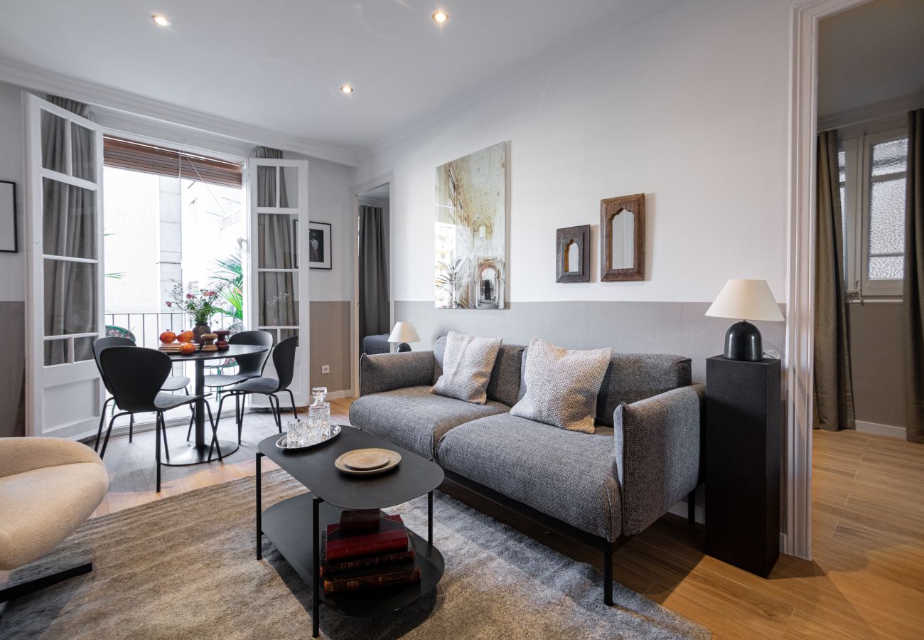 Ferienwohnung in Barcelona - CASA CALABRIA 2 BEDROOM 4 PAX 