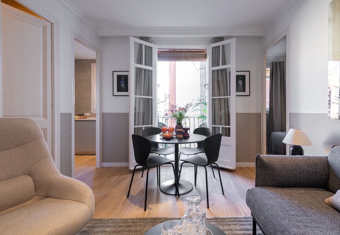 Ferienwohnung in Barcelona - CASA CALABRIA 2 BEDROOM 4 PAX 