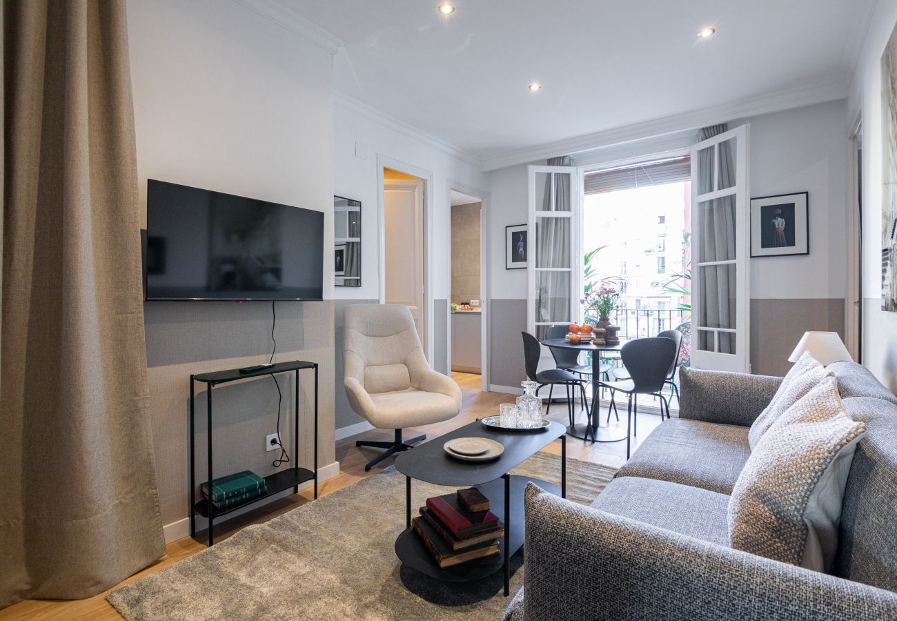 Ferienwohnung in Barcelona - CASA CALABRIA 2 BEDROOM 4 PAX 