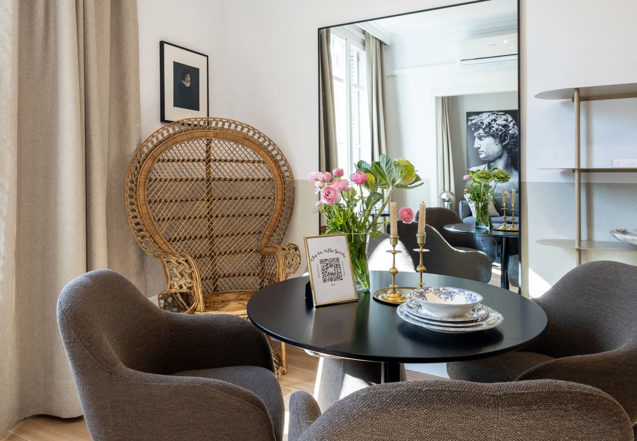Ferienwohnung in Barcelona - CASA CALABRIA 2 BEDROOM 4 PAX 