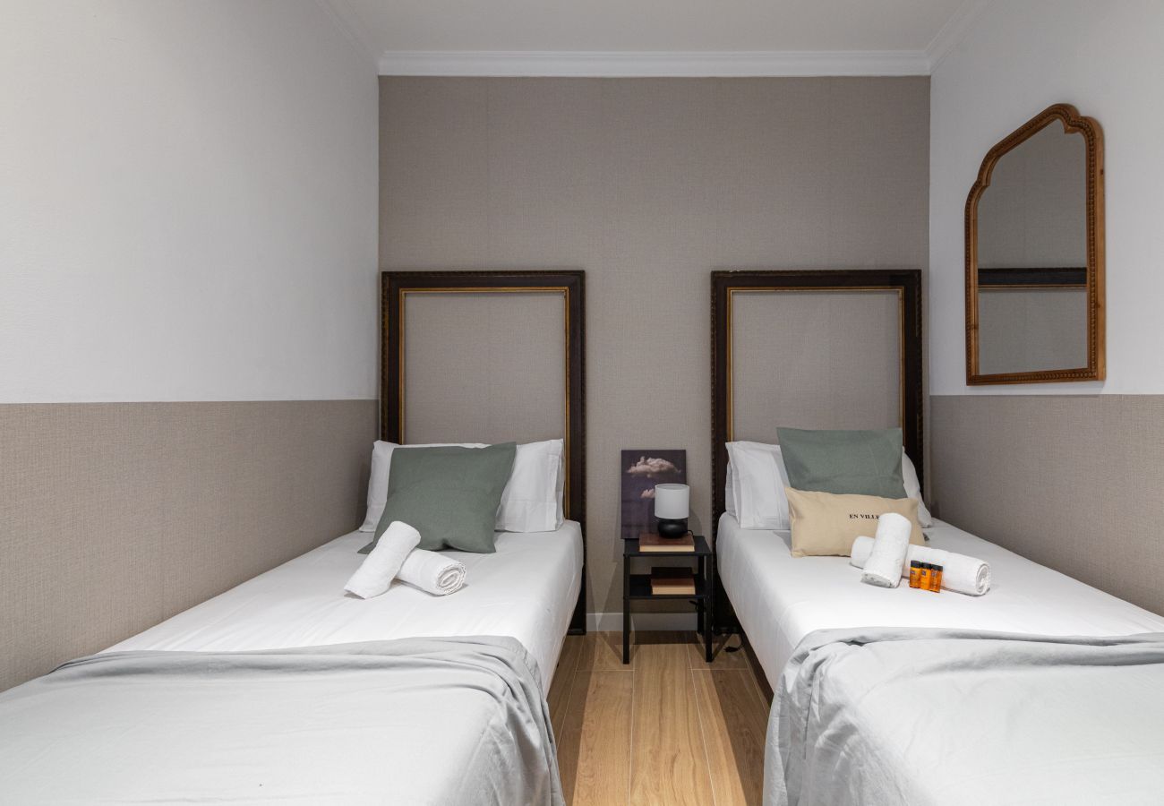 Ferienwohnung in Barcelona - CASA CALABRIA PRINCIPAL 4 PAX