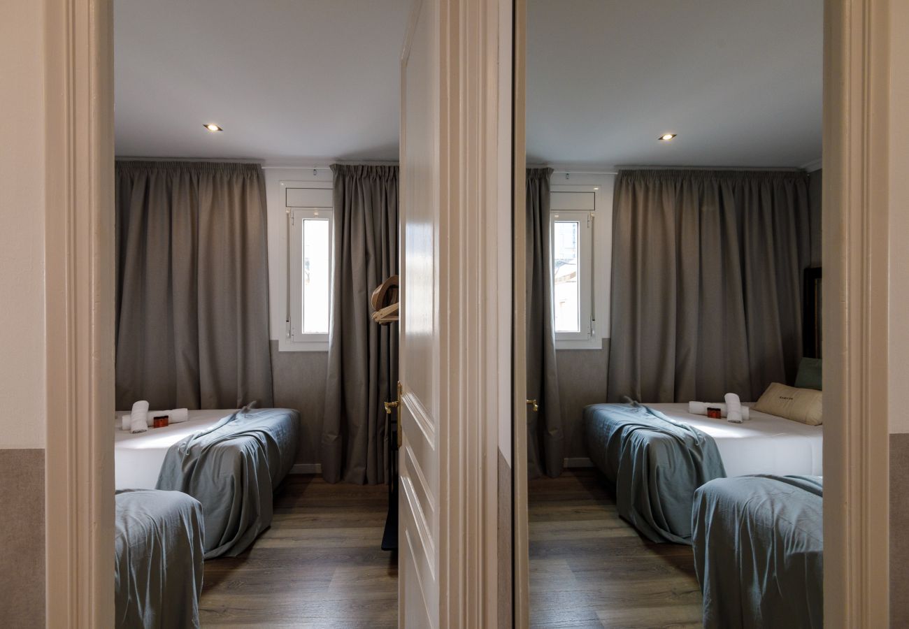 Ferienwohnung in Barcelona - CASA CALABRIA ATICO 