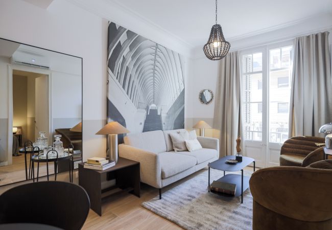 Ferienwohnung in Barcelona - CASA CALABRIA 2 BEDROOM 3 PAX 