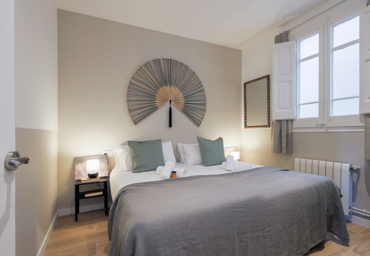 Ferienwohnung in Barcelona - CASA CALABRIA 2 BEDROOM 3 PAX 