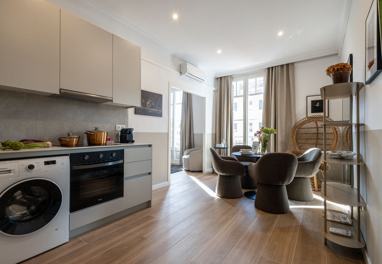 Apartamento en Barcelona - CASA CALABRIA 2 BEDROOM 3 PAX (4.2)