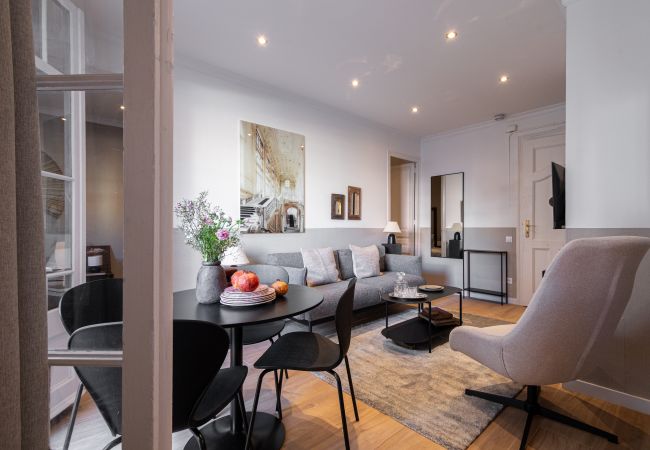 Apartamento en Barcelona - CASA CALABRIA PRINCIPAL 4 PAX Apartamento en Barcelona - CASA CALABRIA PRINCIPAL 4 PAX