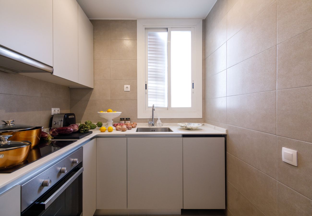 Apartamento en Barcelona - CASA CALABRIA ATICO 1 (6.1) 4 PAX 