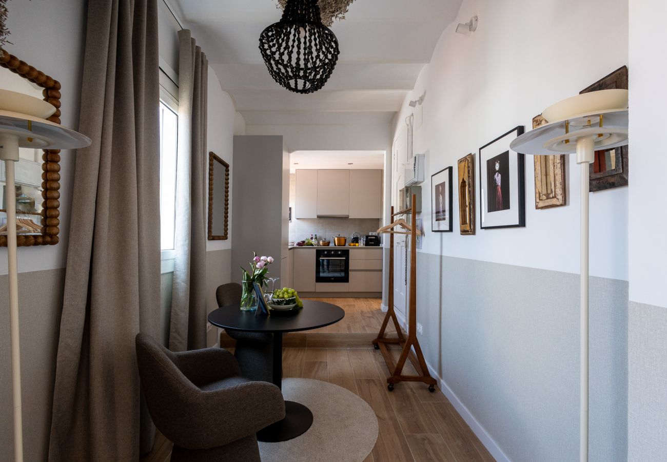 Apartamento en Barcelona - CASA CALABRIA ATICO 2 (6.2) 2 PAX 