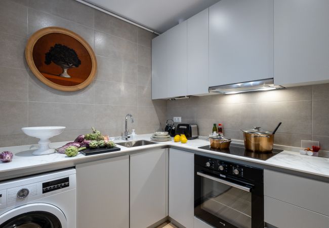 Apartment in Barcelona - CASA CALABRIA 2 BEDROOM 3 PAX (4.3) Apartment in Barcelona - CASA CALABRIA 2 BEDROOM 3 PAX (4.3)